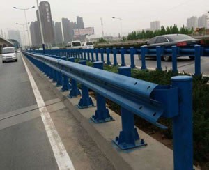 上海道路护栏板